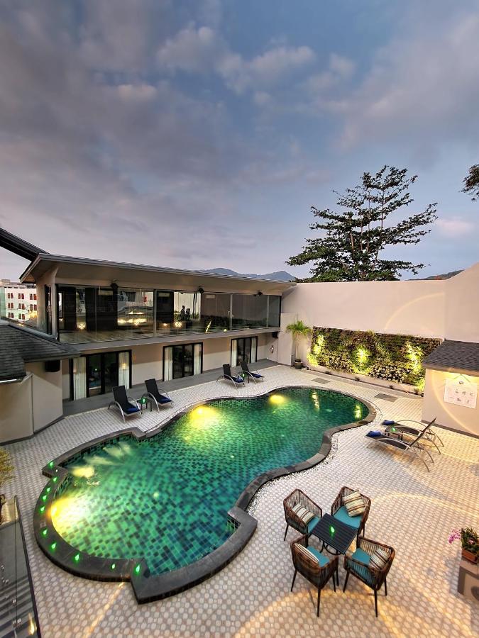 Zo Amalthea Hotel Patong Buitenkant foto